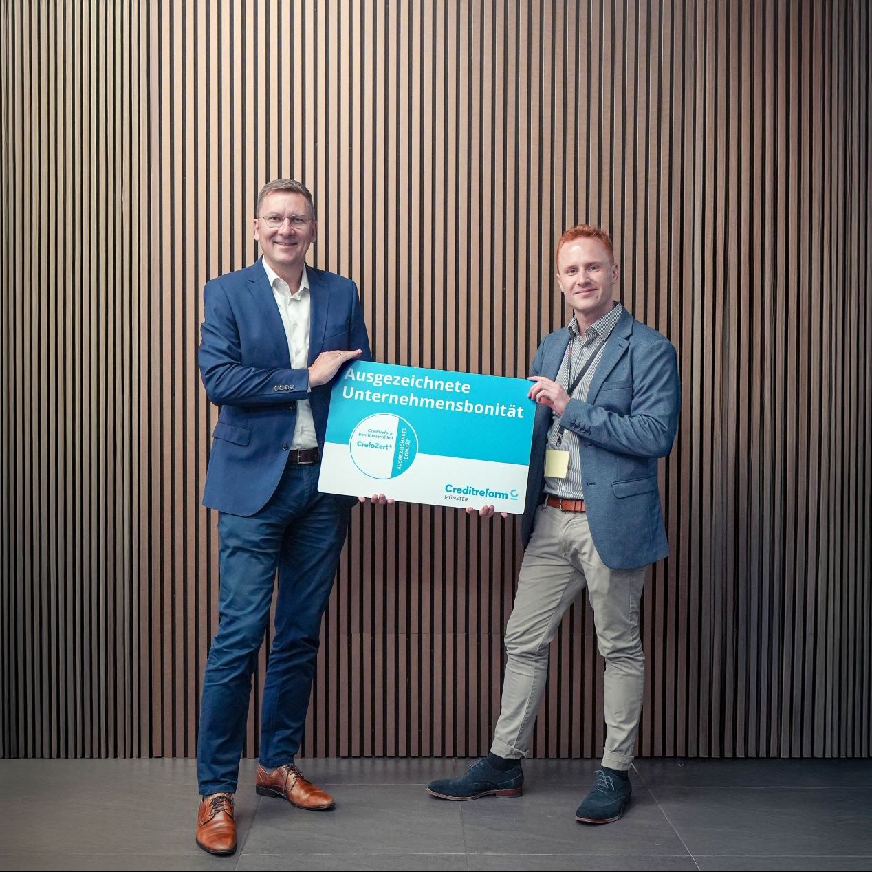 Zertifikatsübergabe an Klaus Lüttikhuis, den CFO von GGM Gastro.